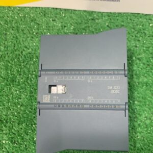 SIMATIC S71200 Module E/S 16DI/16DQ SM 1223 DC/DC 6ES7223-1BL32-0XB0